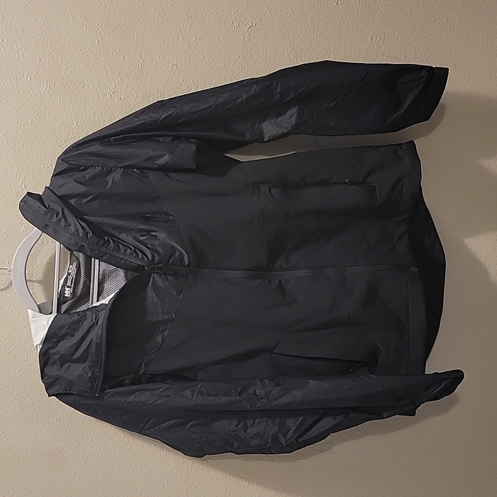 HH Windbreaker
